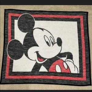 Disney Mickey Mouse Throw Blanket